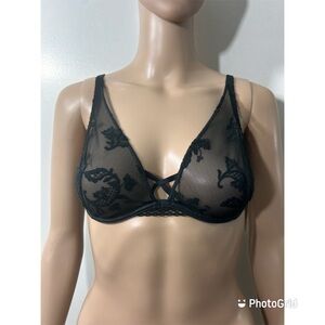Passionata by Chantelle. A soft and wearable eco-designed graphic lace bra.